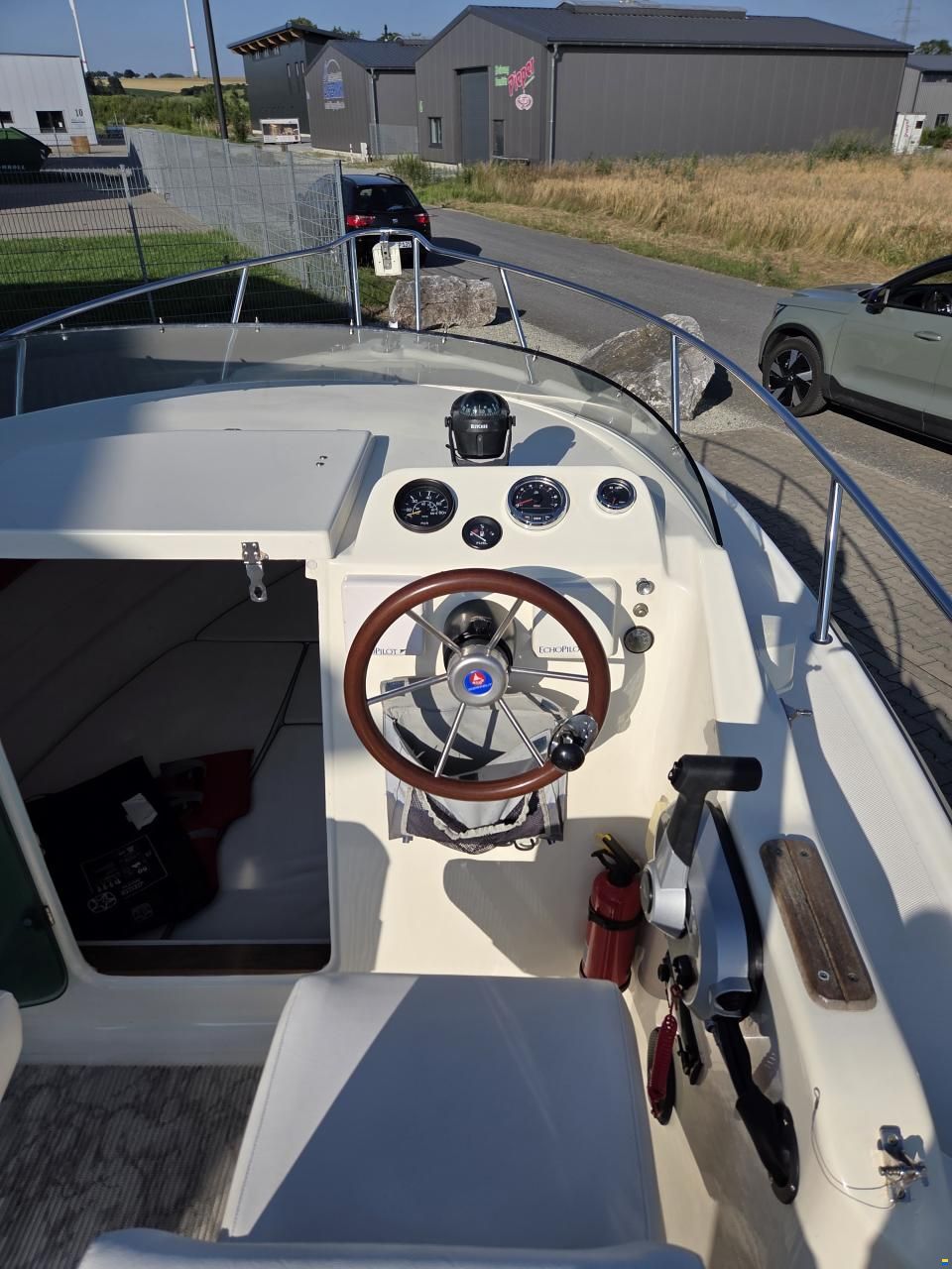 Hille Coaster 560 CCR