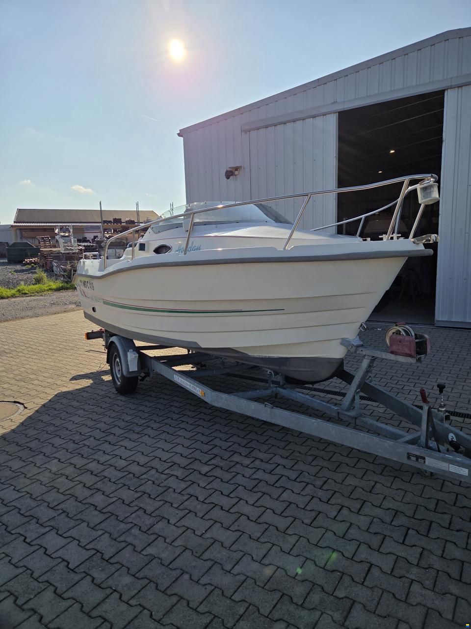 Hille Coaster 560 CCR