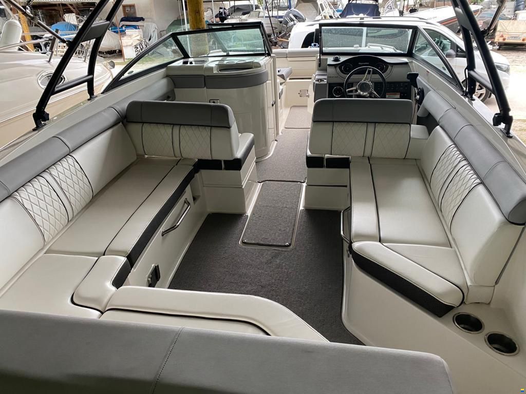 Sea Ray 270 SD