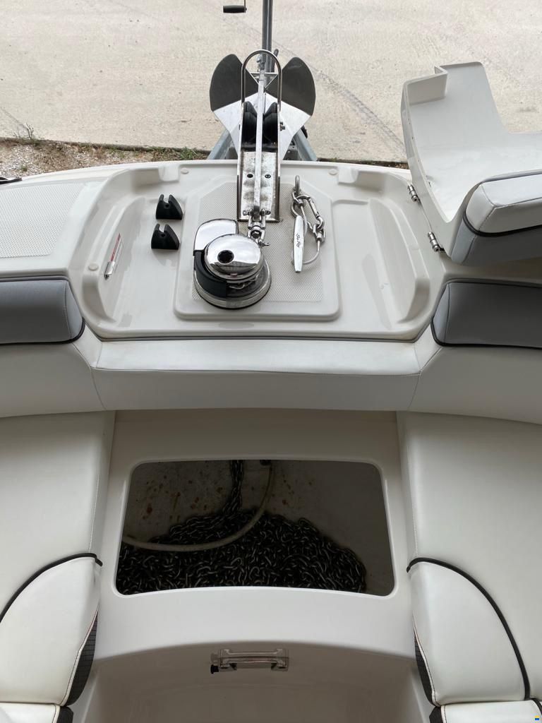 Sea Ray 270 SD