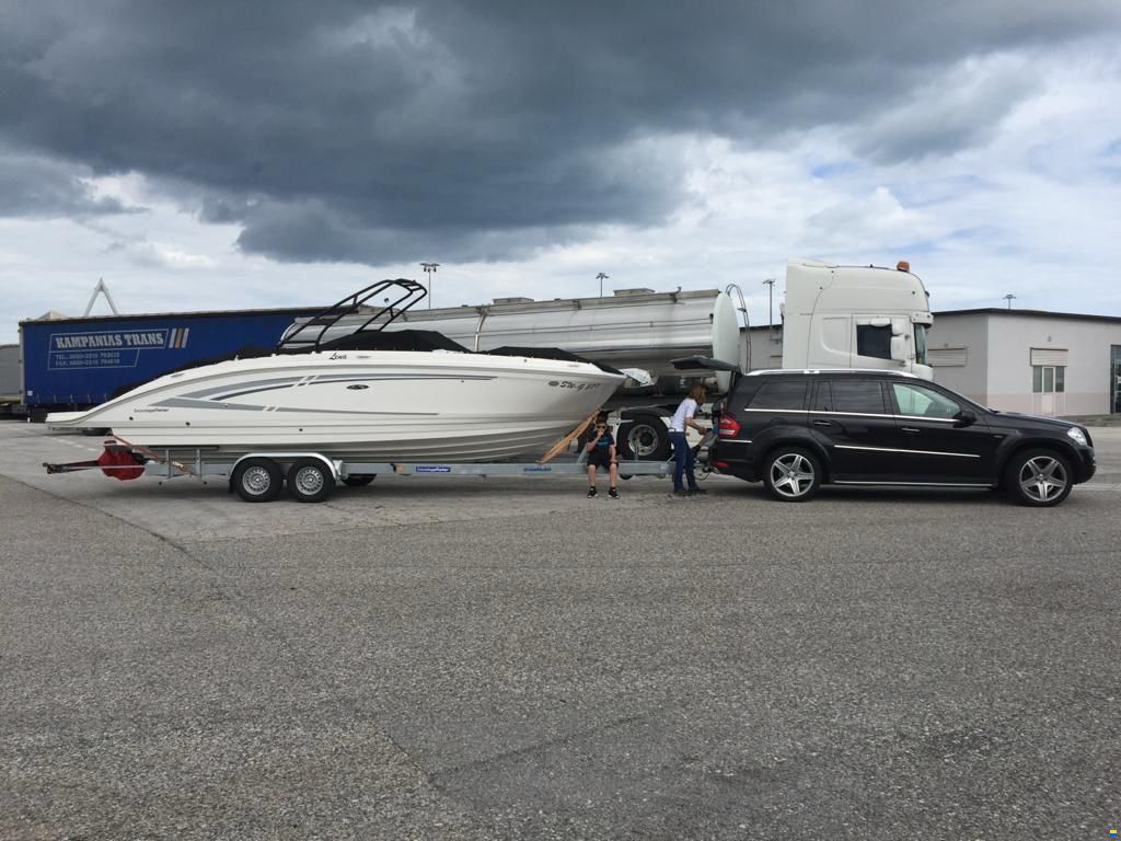 Sea Ray 270 SD