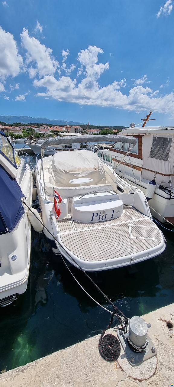 Rio 850 Day Cruiser