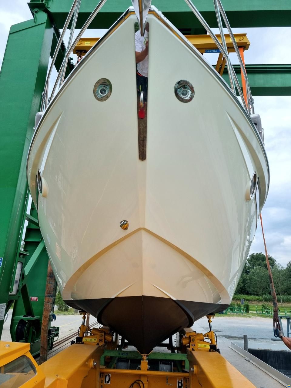 Cranchi M44 HT