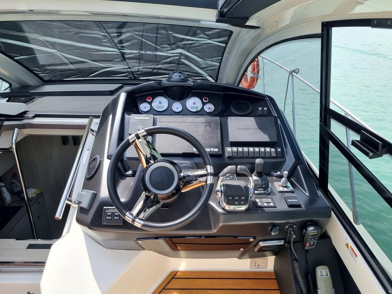 Cranchi M44 HT