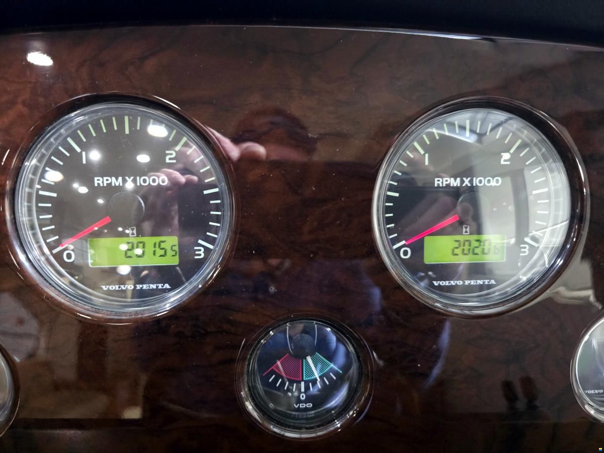 Sunseeker Manhattan 50 Volvo Penta D12-800 EVC