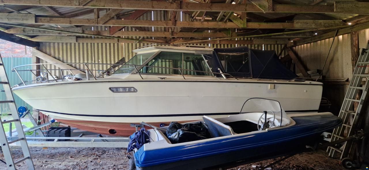 Sea Ray SRV 240