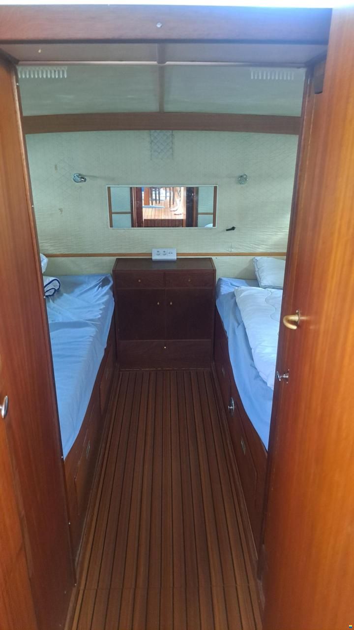 Cytra Ambassador 38 DS Deluxe