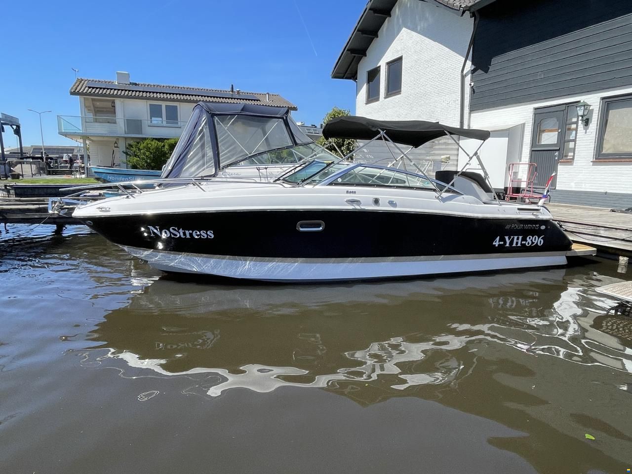 Four Winns S265