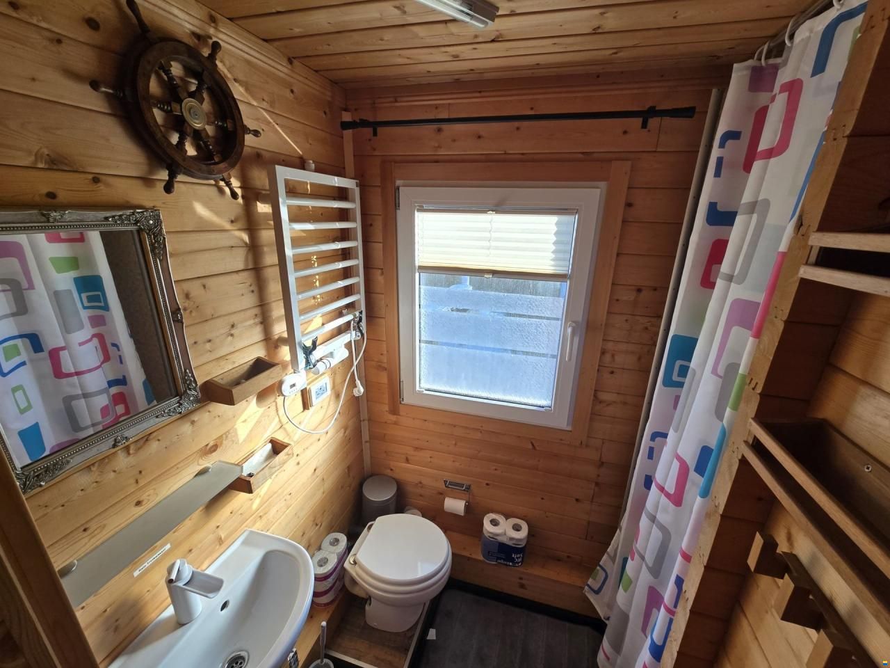 Exklusives Hausboot