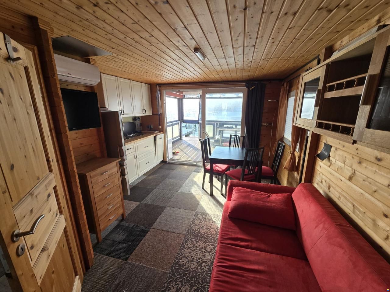 Exklusives Hausboot