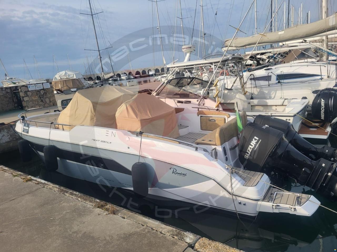 Ranieri INTERNATIONAL NEXT 330 LX-USED