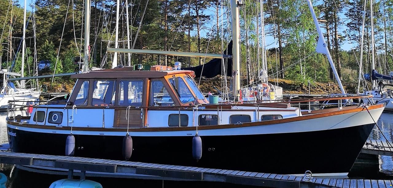 Sitala Yachts Nauticat 33