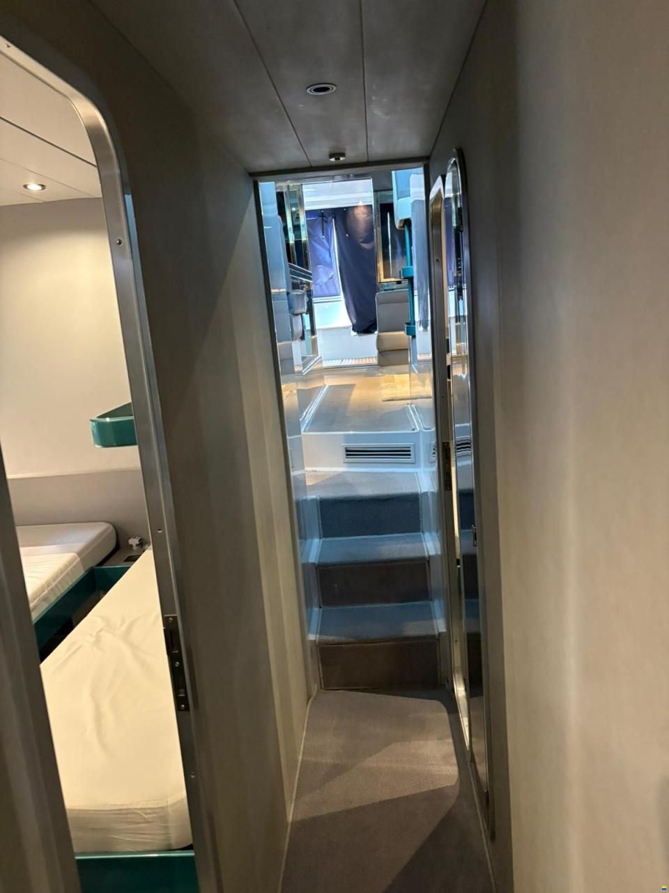 Ferretti Altura 52S