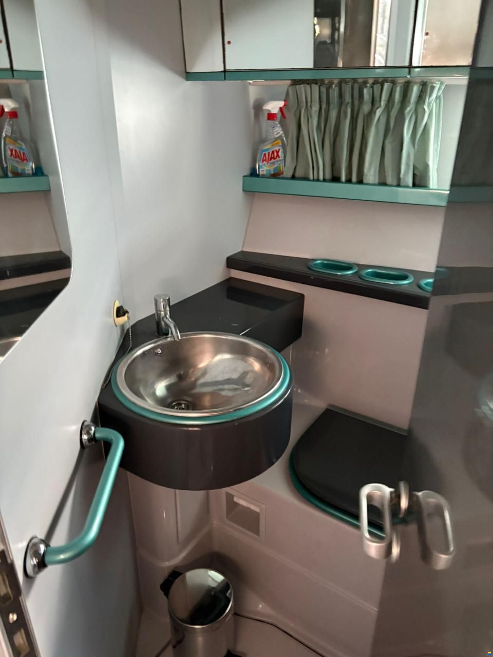 Ferretti Altura 52S