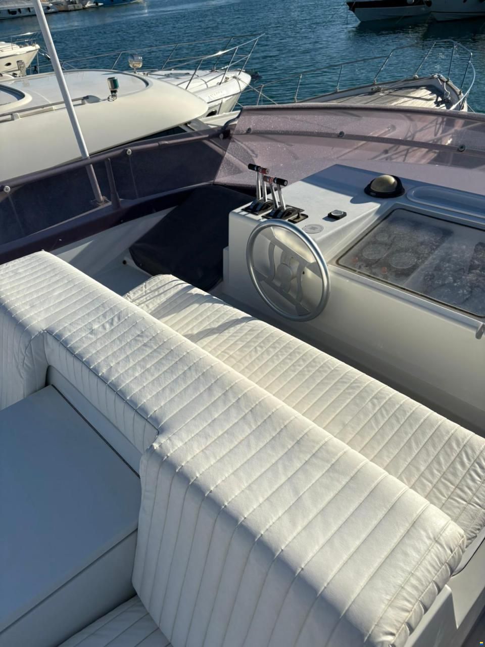 Ferretti Altura 52S