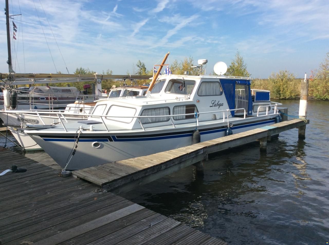 Stahlschiff Motorboot
