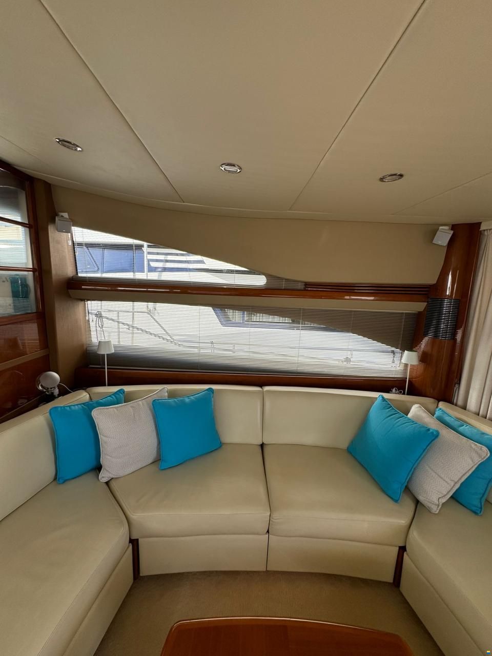 Princess 67 MOTORYACHT FLY