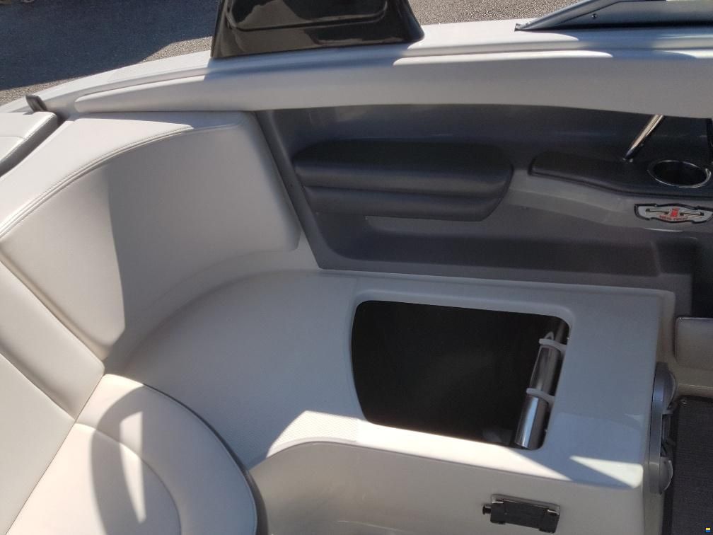 Chaparral 226 SSI