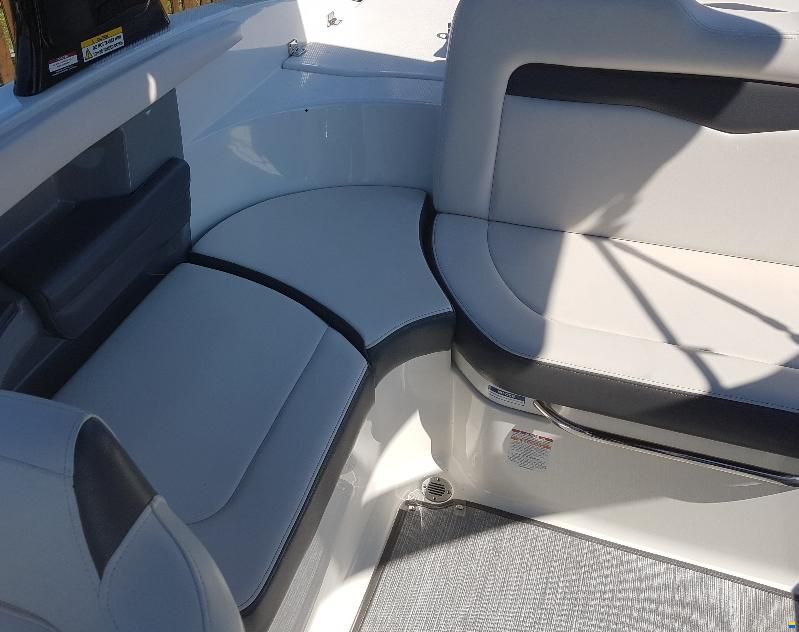 Chaparral 226 SSI