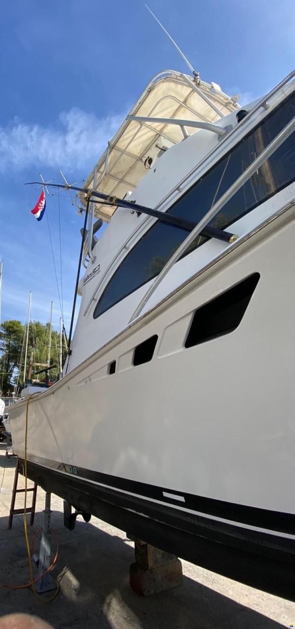 Luhrs 320 Tournament Convertible