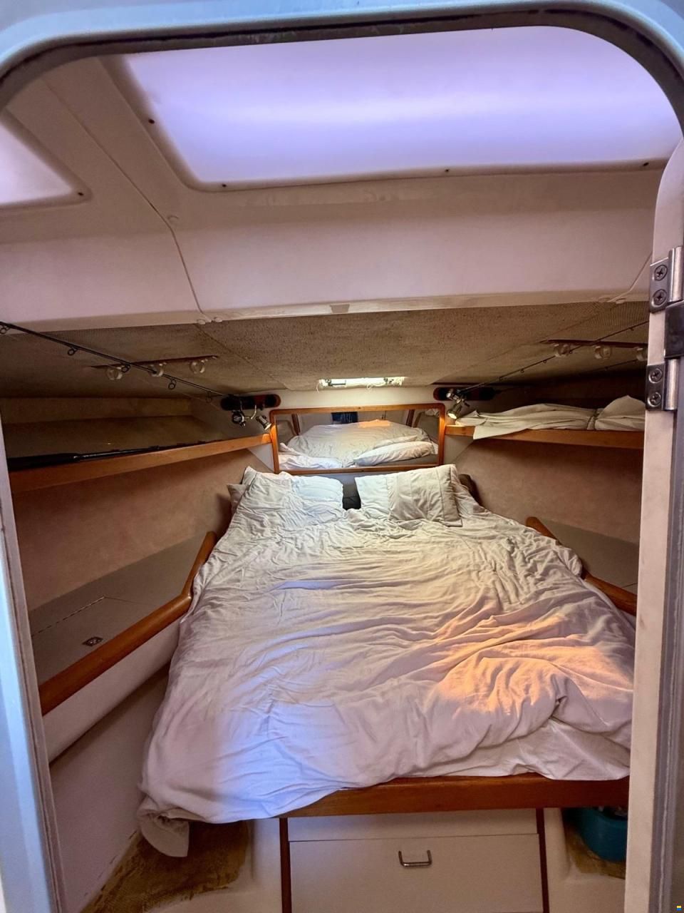 Luhrs 320 Tournament Convertible