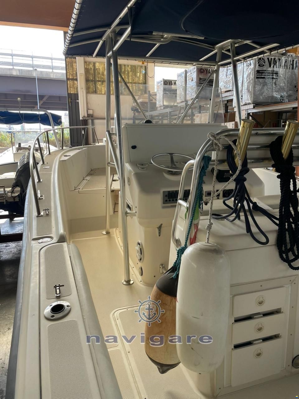Pursuit 2870 Center Console
