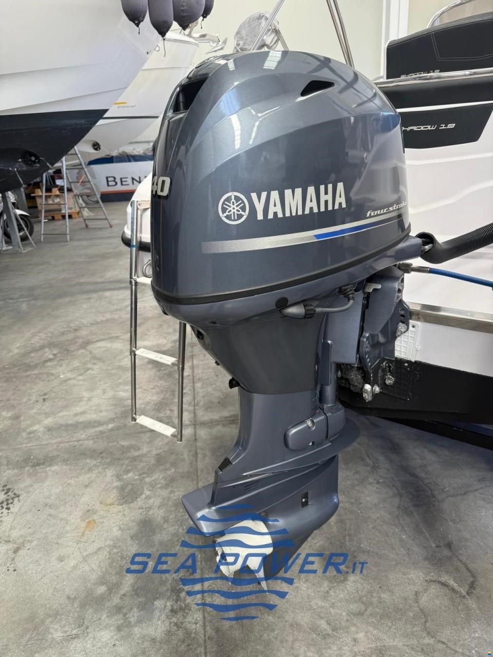 Ranieri Cantiere Shadow 19