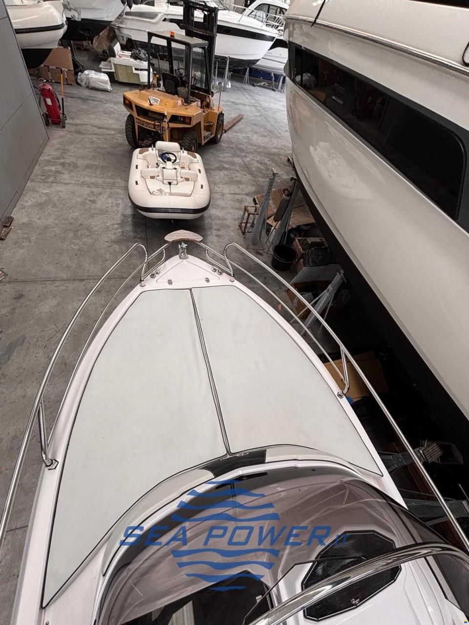 Ranieri Cantiere Shadow 19
