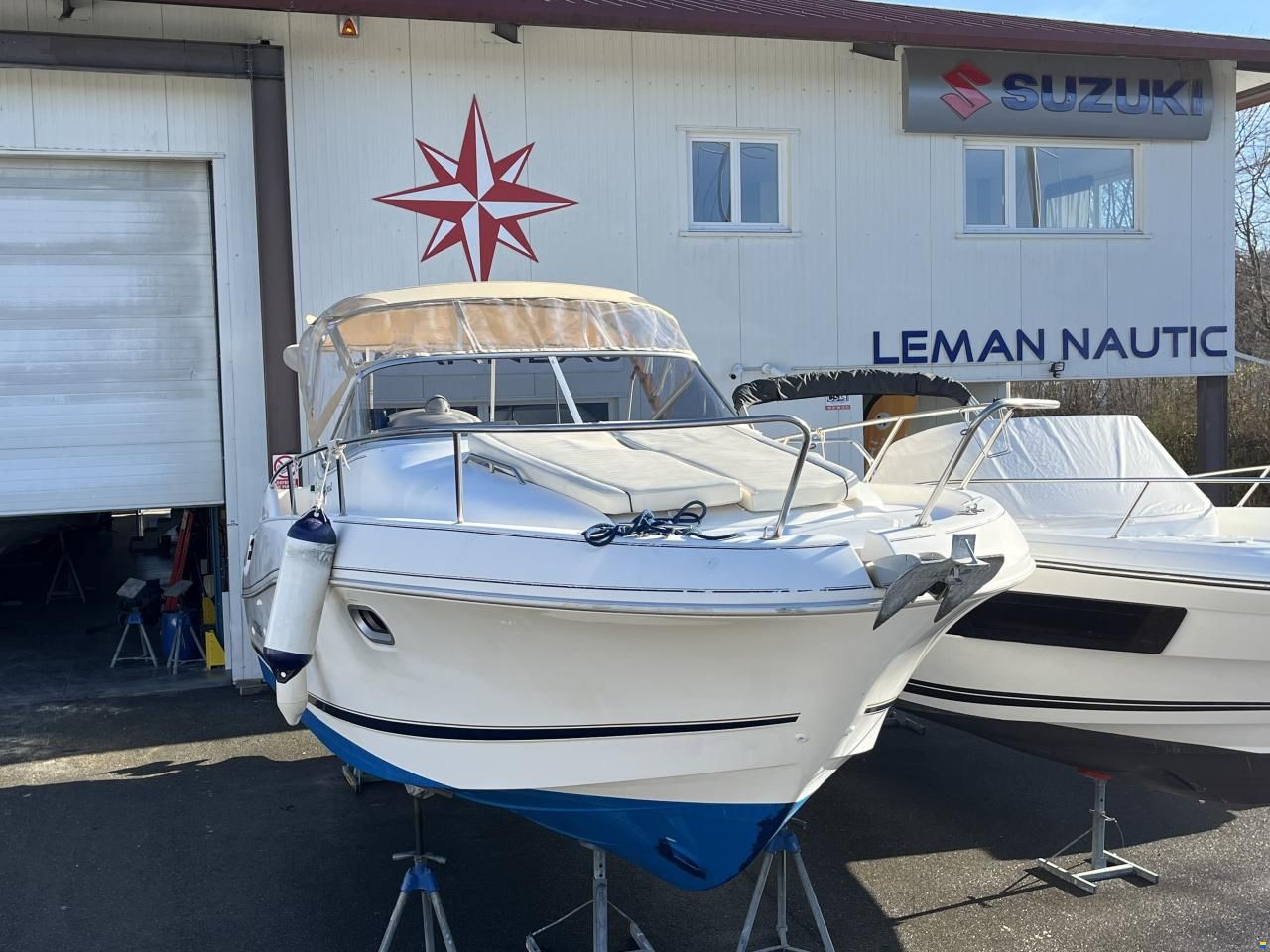 Jeanneau LEADER 805