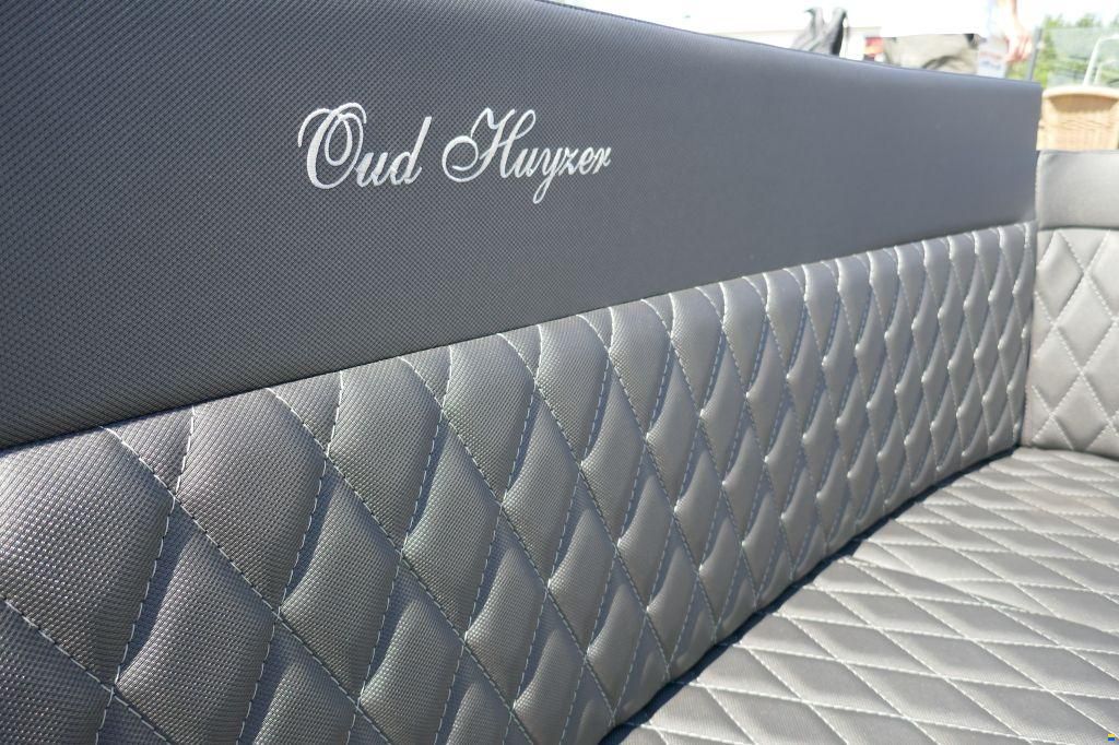 Oud Huijzer 740 Tender