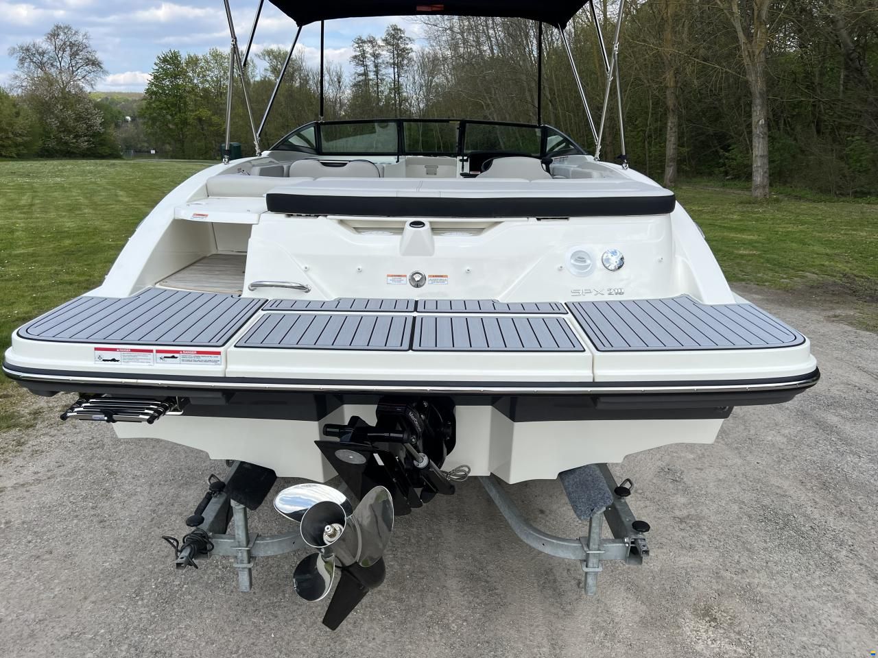Sea Ray 210 SPXE