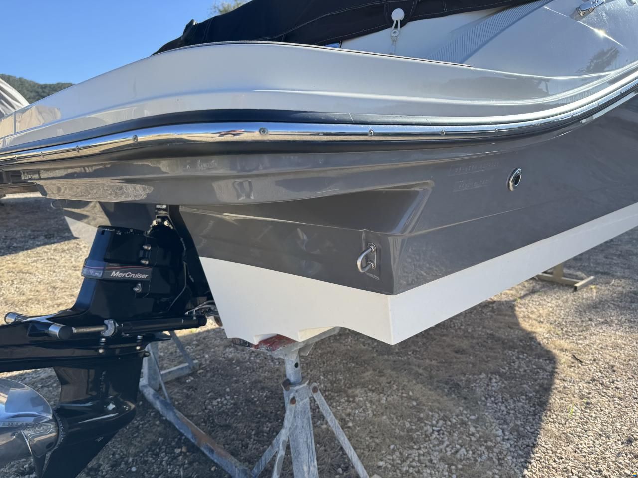 Sea Ray 210 SPXE