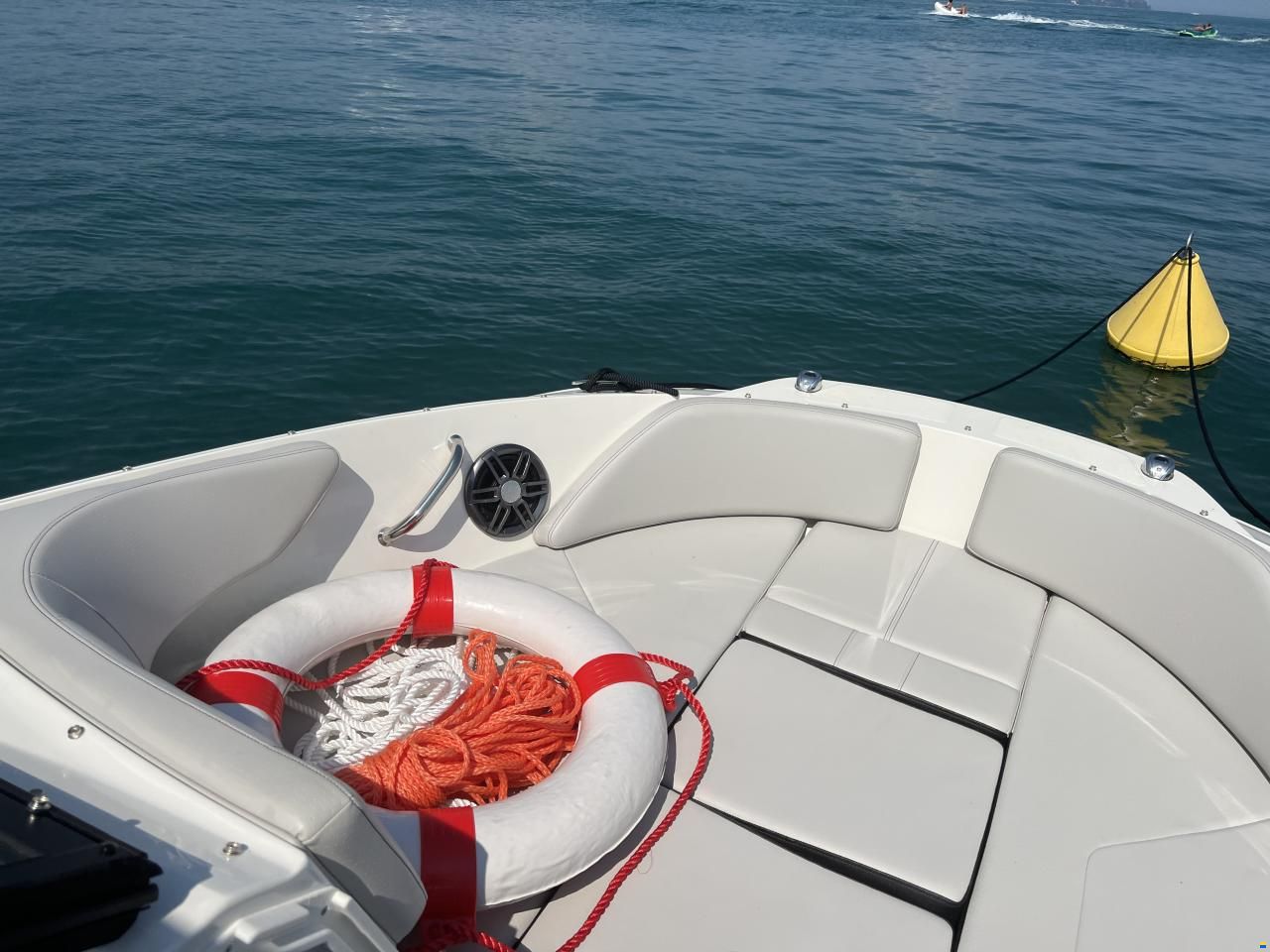 Sea Ray 210 SPXE