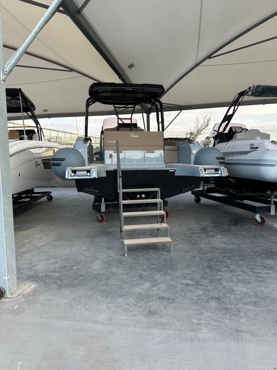 Ranieri GOMMONE RANIERI CAYMAN 33 CABIN 2026 usa