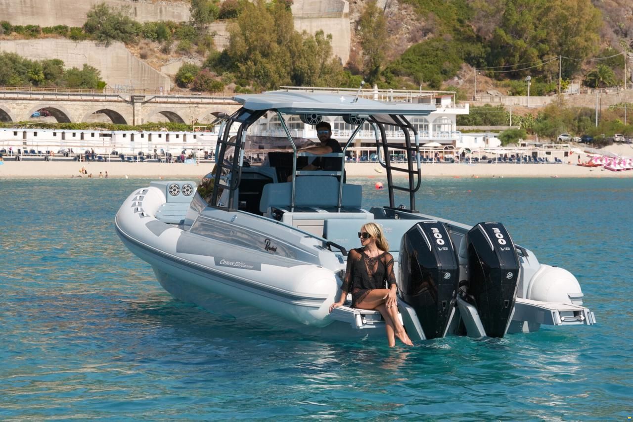 Ranieri GOMMONE RANIERI CAYMAN 33 CABIN 2026 usa
