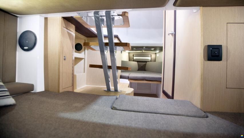 Ranieri SPLENDIDO GOMMONE RANIERI CAYMAN 38 EXEC