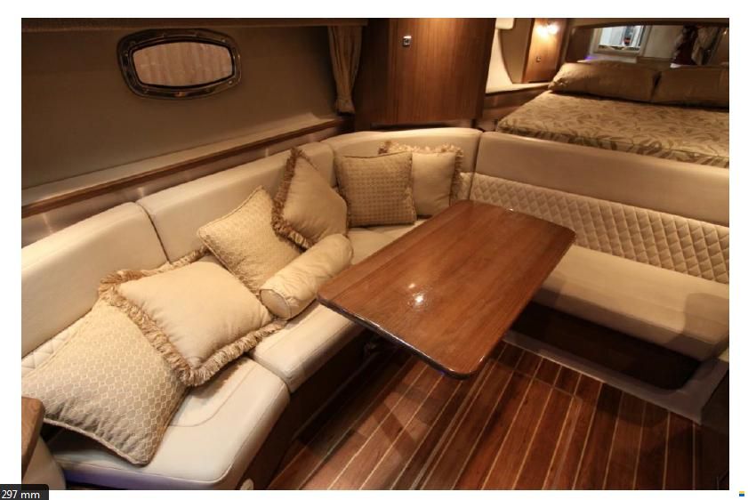 Chaparral 310 Signature