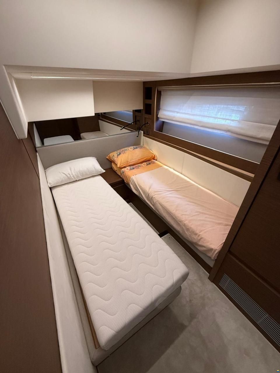 Jeanneau PRESTIGE 520 FLY (HARDTOP) 2025