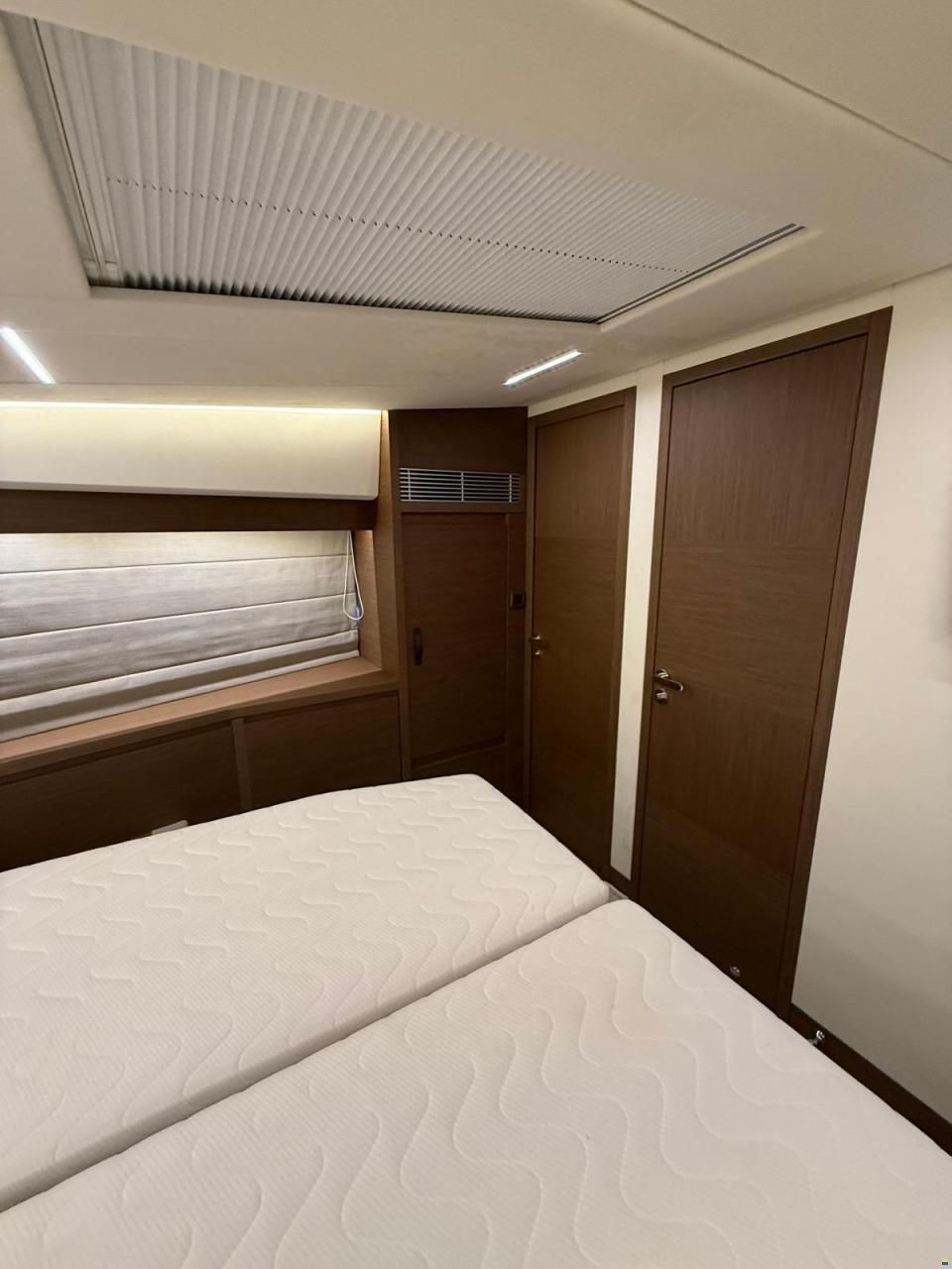 Jeanneau PRESTIGE 520 FLY (HARDTOP) 2025
