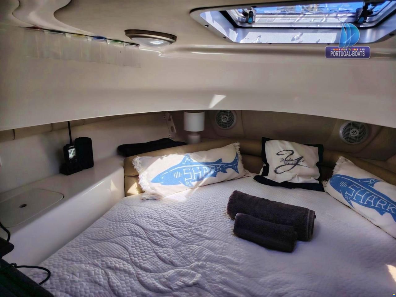 Boston Whaler 305 Conquest
