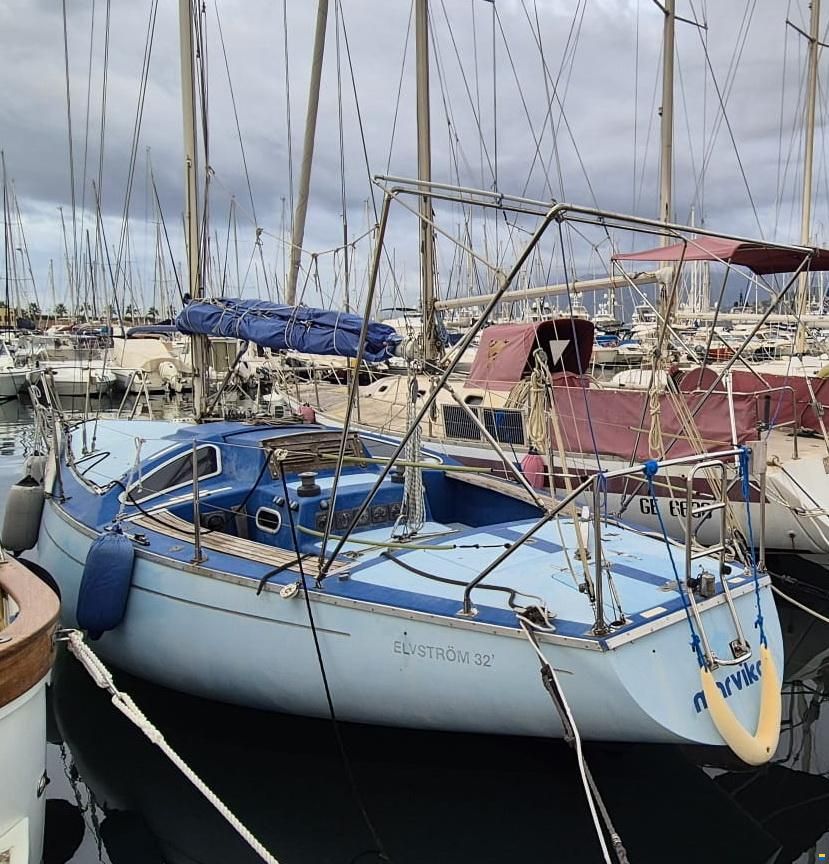 Elvstr&ouml;m 32&rsquo;