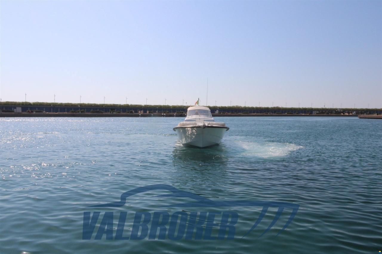 Tecnoyacht PUMA 2000