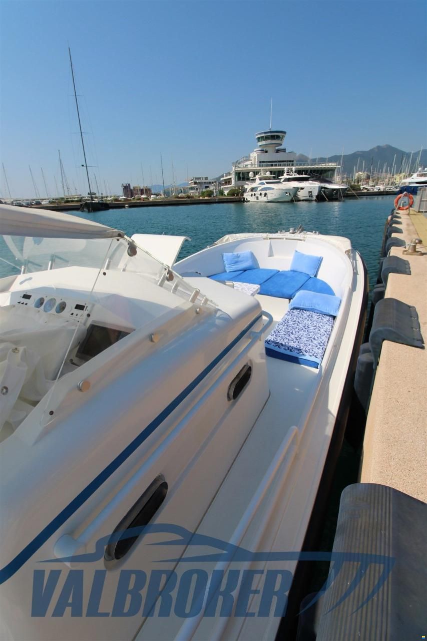 Tecnoyacht PUMA 2000