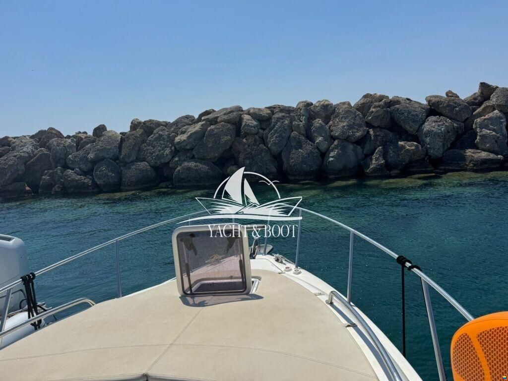 Saver 830 Cabin