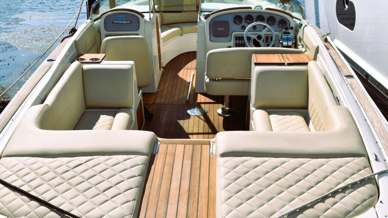 Chris Craft LAUNCH 28