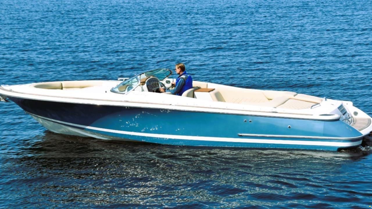 Chris Craft LAUNCH 28