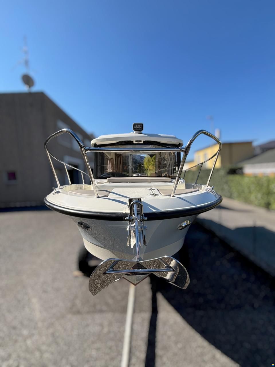 Quicksilver 755 Pilothouse