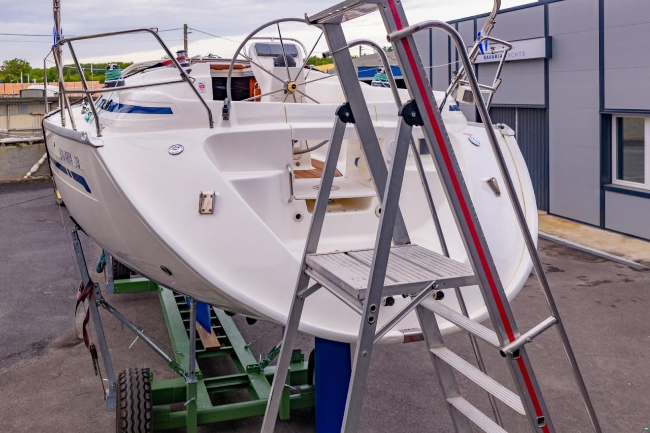 Bavaria 38