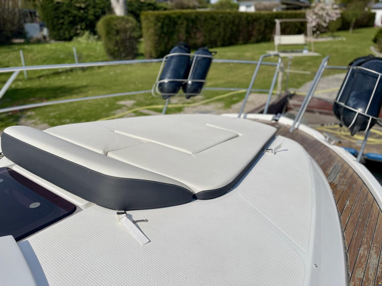 Bavaria S33 HT