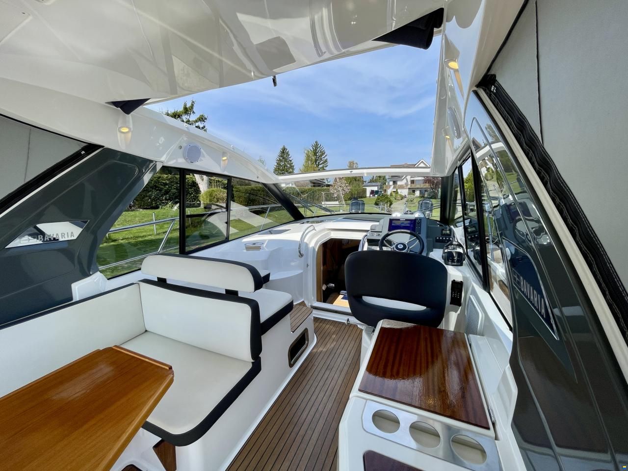 Bavaria S33 HT